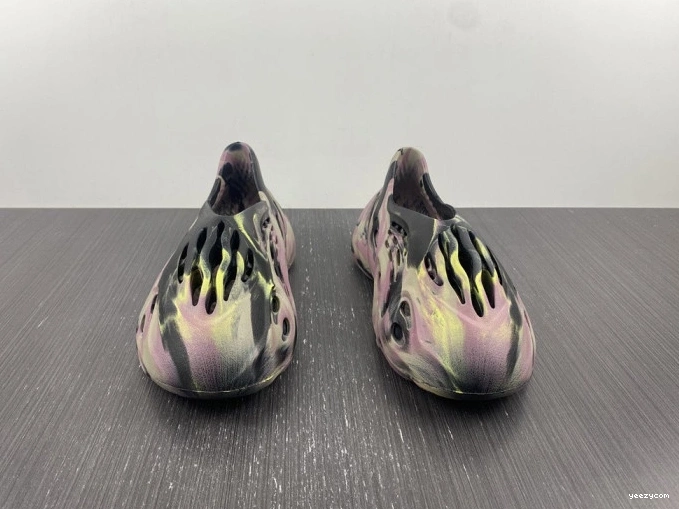 Foam MX IG9562 Adidas Yeezy RNR Carbon 1021